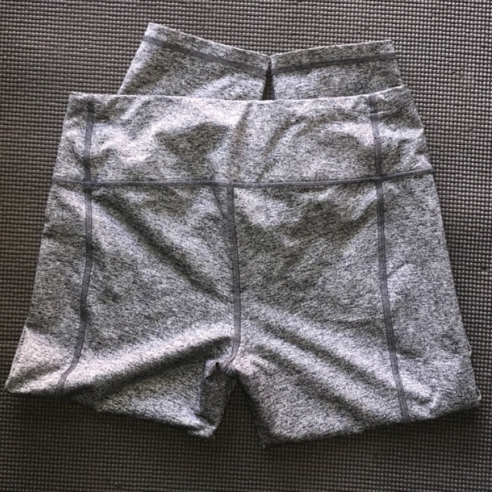 Victoria Secret Crop Leggings - Picture 3 of 3